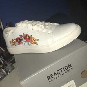 Brand new Kenneth Cole Reaction Sneakers